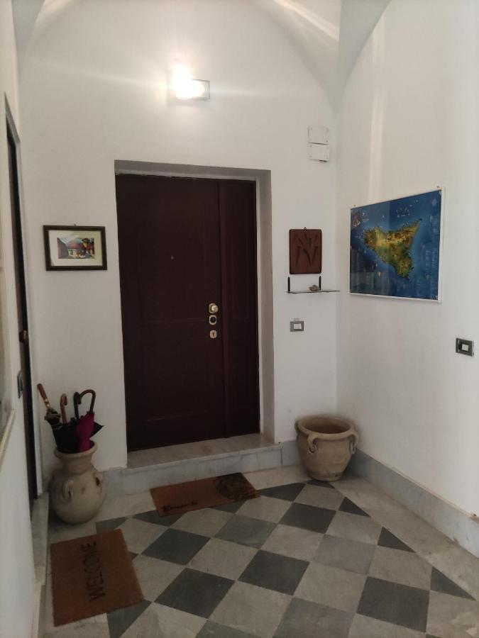 Cathedral City Center Palermo 2 Εξωτερικό φωτογραφία